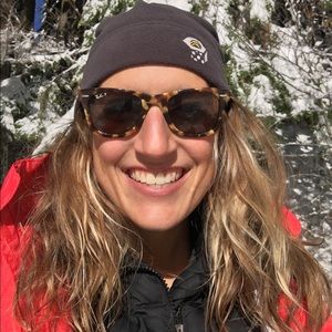 Meet your Posher, Annie